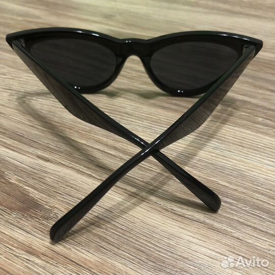 Солнцезащитные очки женские