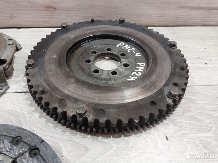 Маховик Renault Megan 2 K4M корзина сцепления