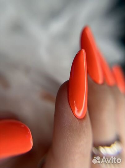 Нужна модель на маникюр