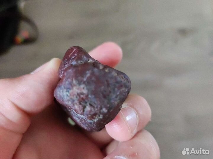 Малиновый кварц