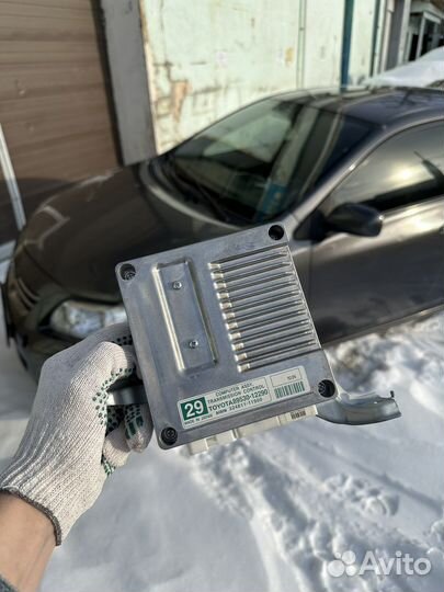 Блок робота эбу для Toyota Corolla 89530-12290