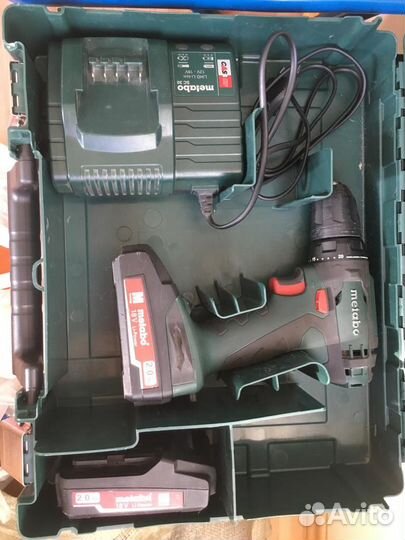 Дрель шуруповерт аккумуляторная Metabo BS 18