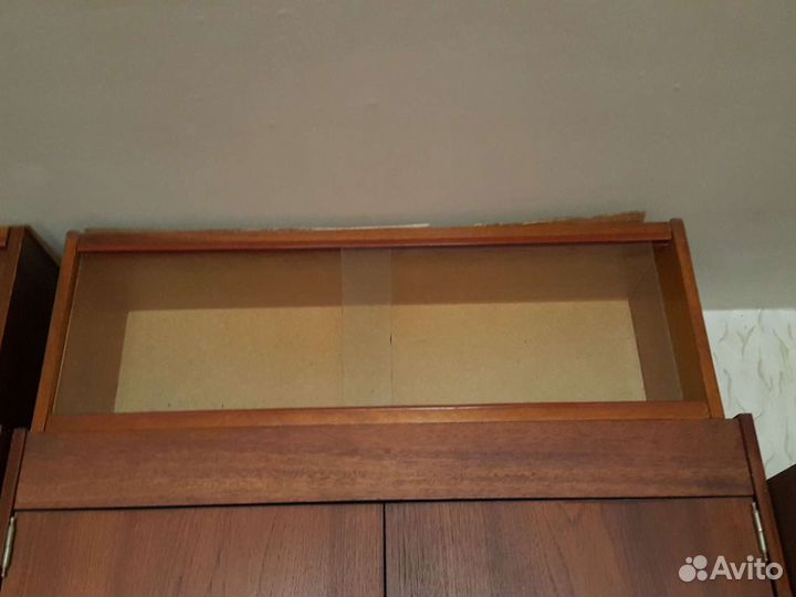 Полка книжная