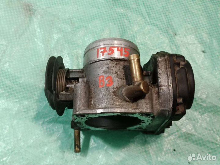 Дроссельная заслонка Volkswagen Passat B3