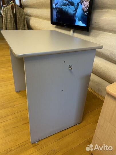 Письменный стол парта