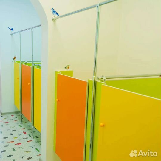 Перегородки туалета кабинки