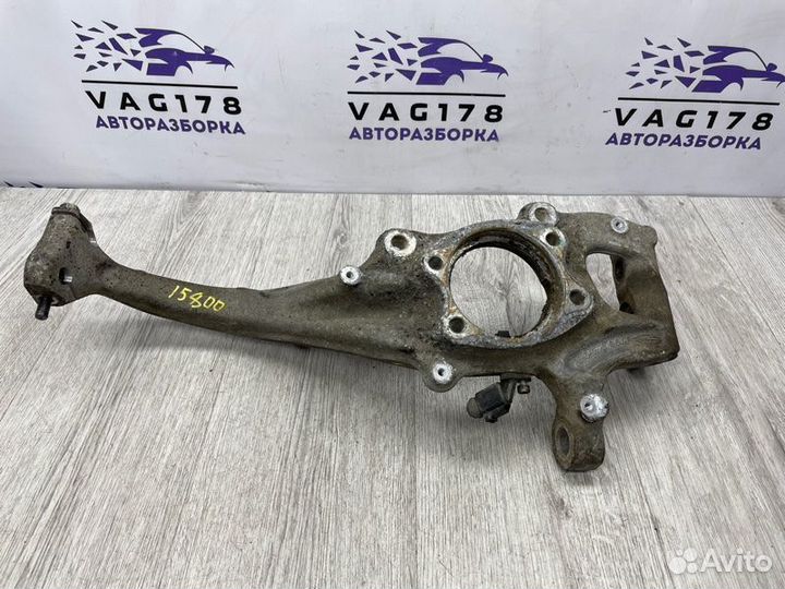 Кулак поворотный передний левый Audi A4 B8 cgka