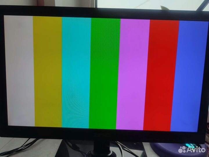 Монитор Zifro 19