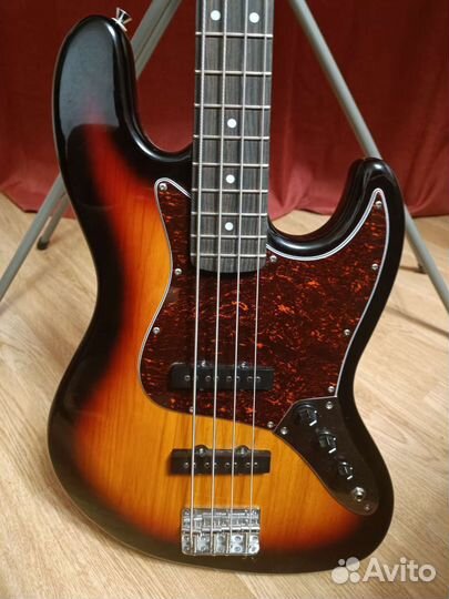 Бас гитара photogenic