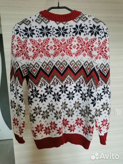 Зимний свитер унисекс