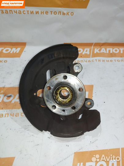 Кулак передний правый Volvo S60 2 2012