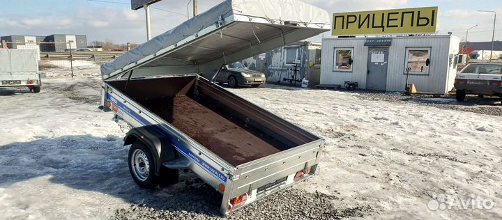 Легковой прицеп с подъемным тентом