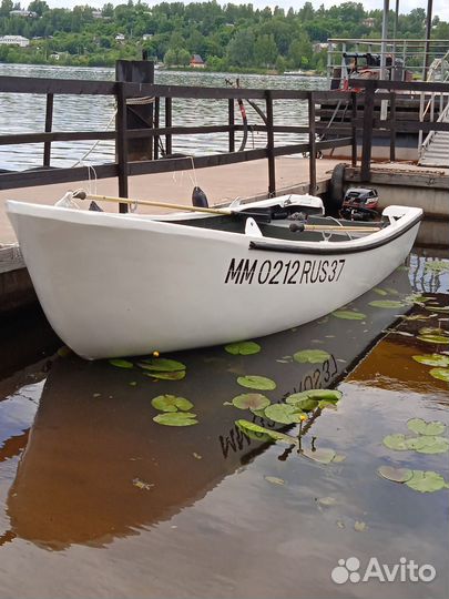 Лодка с мотором
