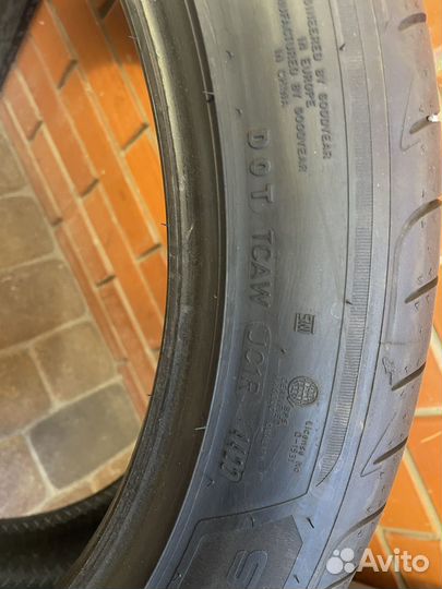 Goodyear Eagle F1 Asymmetric 3 255/45 R21