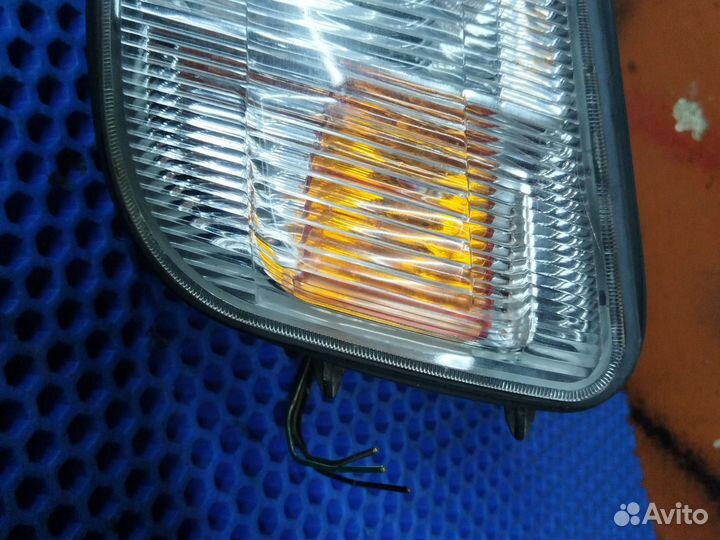 Габарит поворот левый Mitsubishi RVR 1991-97