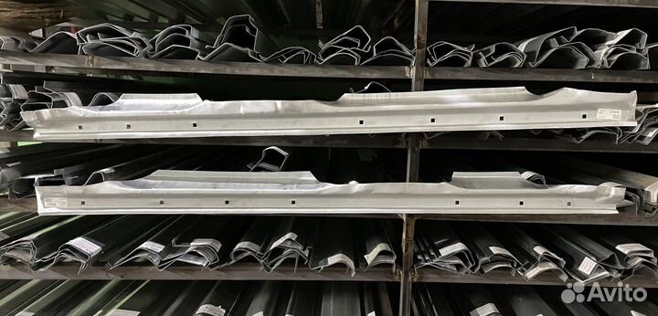 Порог правый Honda CR-V 1995-2001 (Polcar)