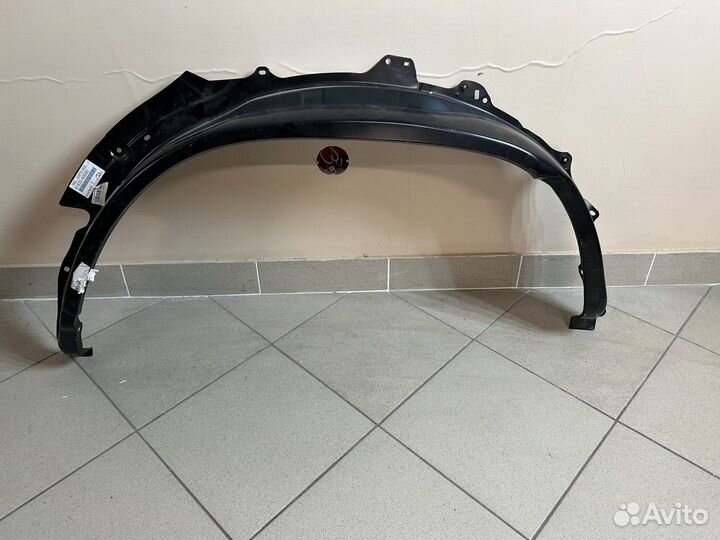 Панель колёсной арки внешняя левая land cruiser 10