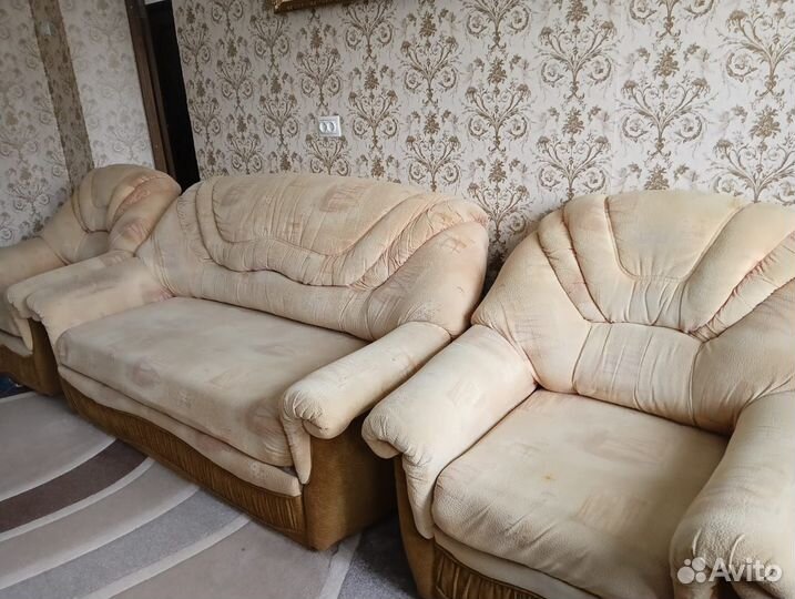 Мягкая мебель. Диван и кресла