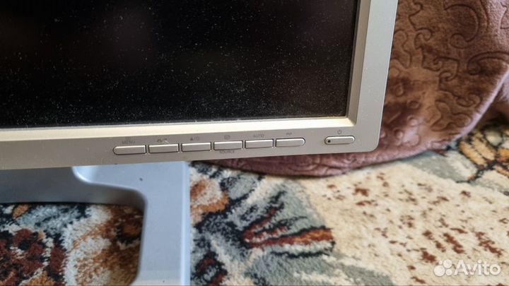 Монитор 21 samsung