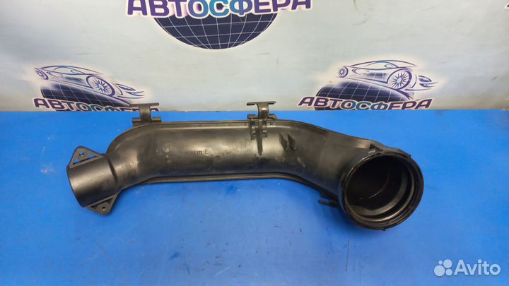 Патрубок интеркулера воздушный Audi A3 CBZ 1.2