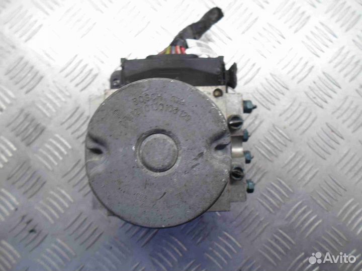 Блок ABS для BMW X5 (E70) 34516865025