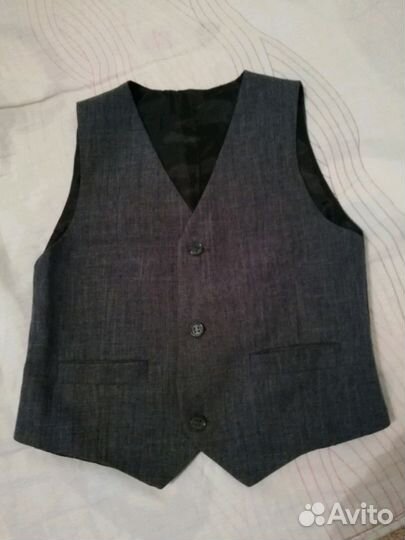 Жилетки и брюки школьные