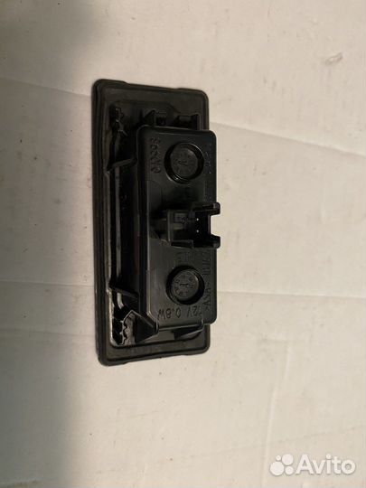 Фонарь освещения номерного знака Audi Vw