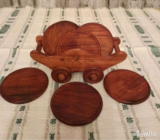 Деревянные подставки и палочки