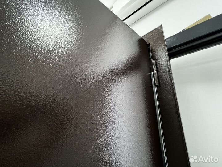 Входная дверь утепленная