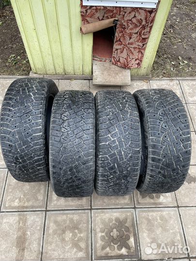 Continental IceContact 2 215/55 R17