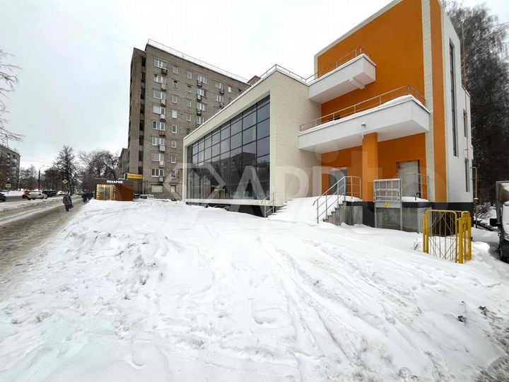 Аренда здания под общепит, магазин, рынок, 1, 2 и -1 этажи, 250 м²