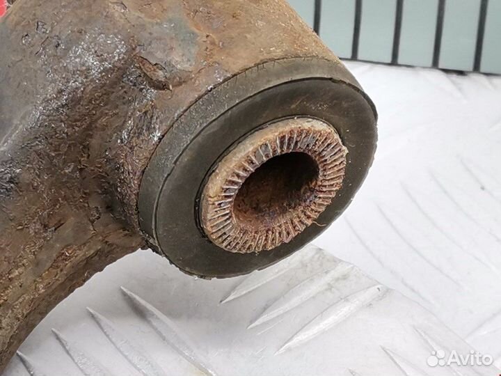 Рычаг передний правый для Toyota Prius 3 (XW30)