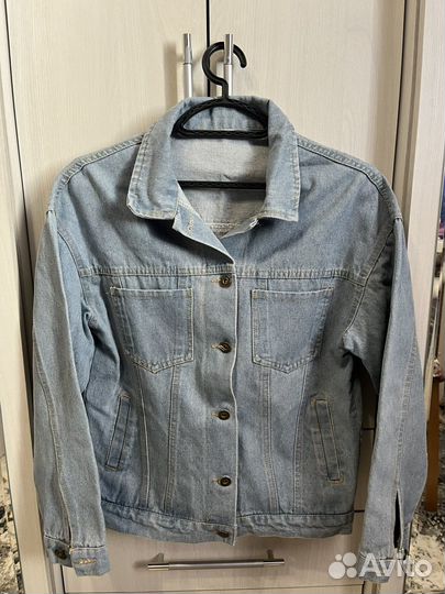 Джинсовая куртка
