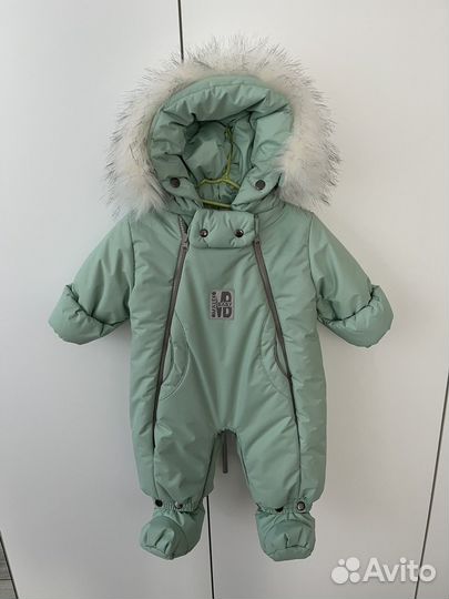 Зимний комбинезон для девочки