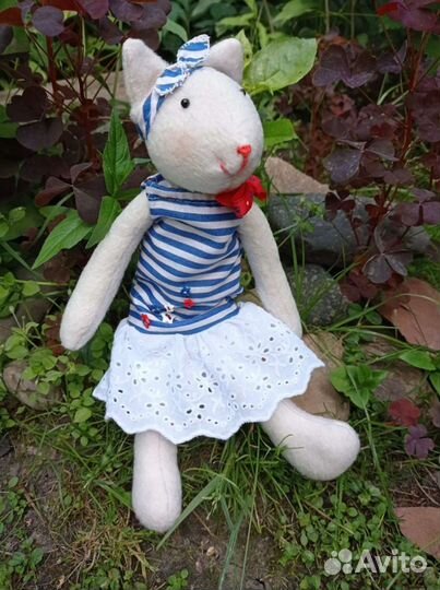 Кукла ручной работы