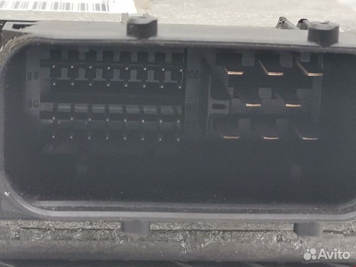 Блок управления двигателем для Volkswagen Golf 4