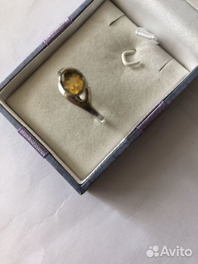 Серебряное кольцо