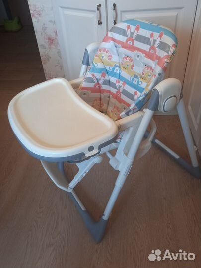 Детский стульчик для кормления
