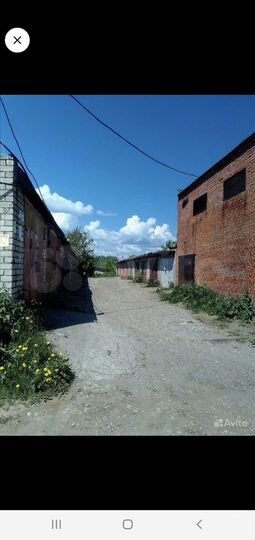 Гараж, > 30 м²