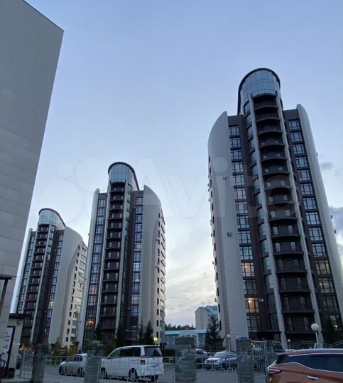 3-к. квартира, 114 м², 7/16 эт.