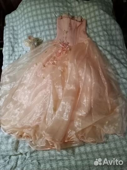 Бальное платье