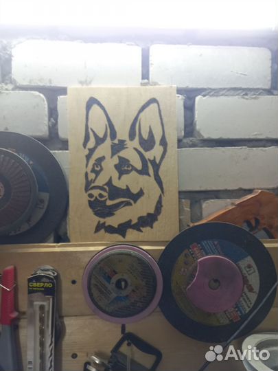 Панно из дерева