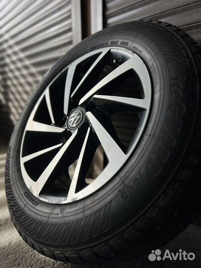 Колеса зимние volkswagen Tiguan оригинал r17