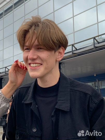 Менеджер по продажам