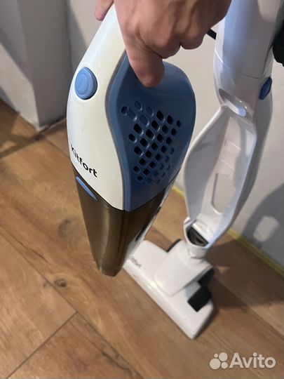 Вертикальный пылесос Kitfort KT-506