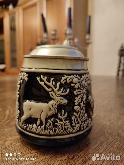 Старинная пивная кружка