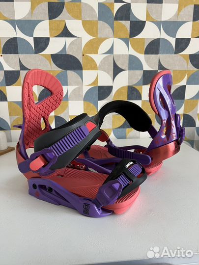 Крепление Drake Jade для сноуборда