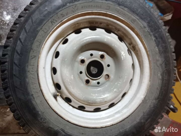 Зимняя резина на штампах