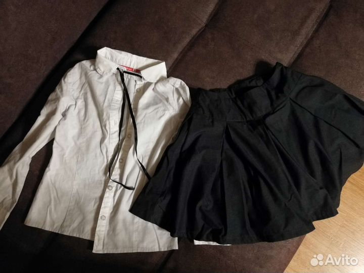 Блузка и юбка Pelican для девочки 7-8 лет