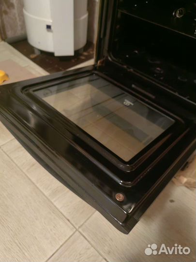 Внутреннее стекло для плиты индезит